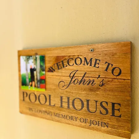 Johns Pool House Garden Villa Strovolos